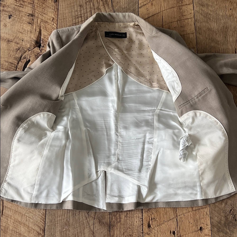 Zara Blazer - Picture 4 of 11